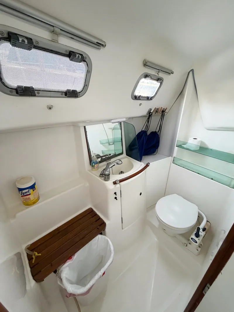 Slide: The Image of Beneteau 323 2007 - 8