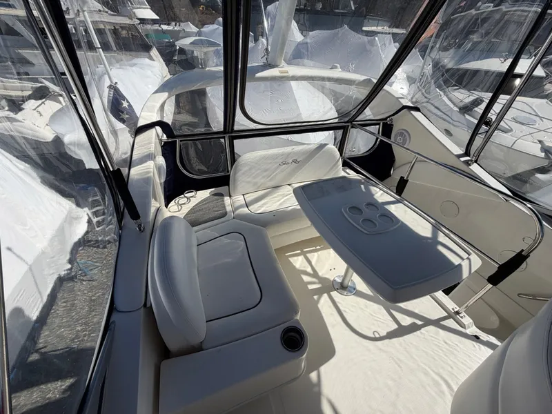 Slide: The Image of Sea Ray Sedan Bridge 2007 - 12