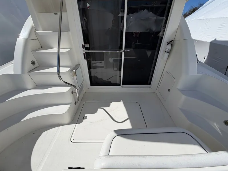 Slide: The Image of Sea Ray Sedan Bridge 2007 - 5