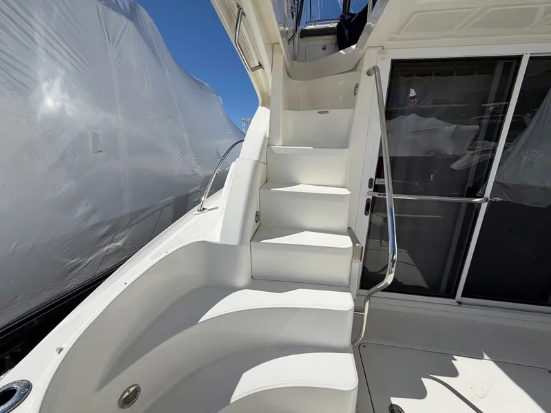 Slide: The Image of Sea Ray Sedan Bridge 2007 - 9