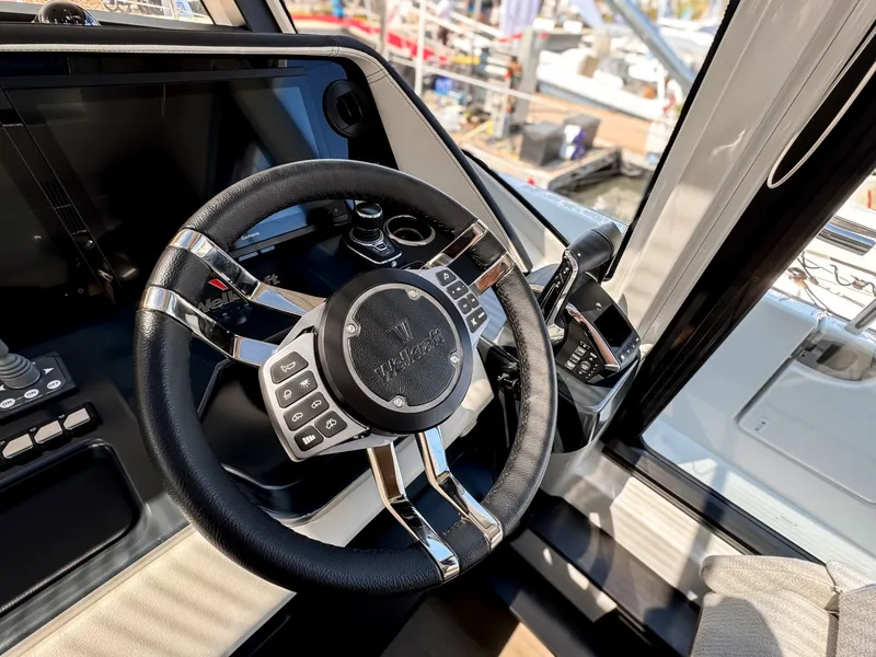 Slide: The Image of Wellcraft 44 Explorer 2026 - 28