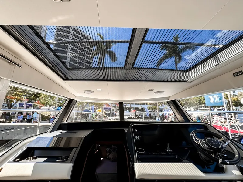 Slide: The Image of Wellcraft 44 Explorer 2026 - 30
