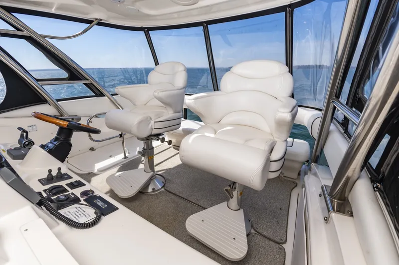 Slide: The Image of Sea Ray 58 Sedan Bridge 2007 - 18