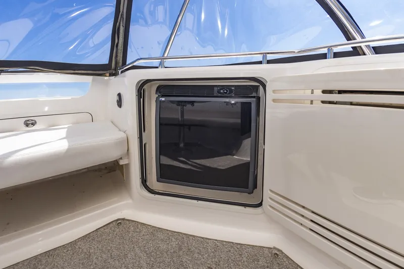 Slide: The Image of Sea Ray 58 Sedan Bridge 2007 - 23