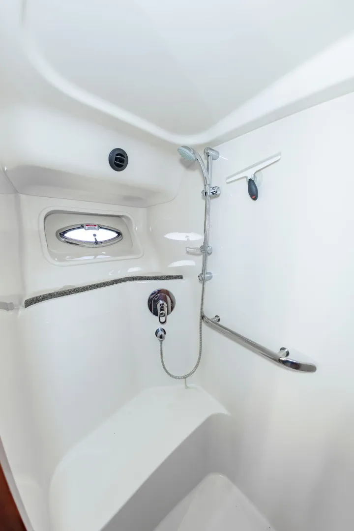 Slide: The Image of Sea Ray 58 Sedan Bridge 2007 - 50