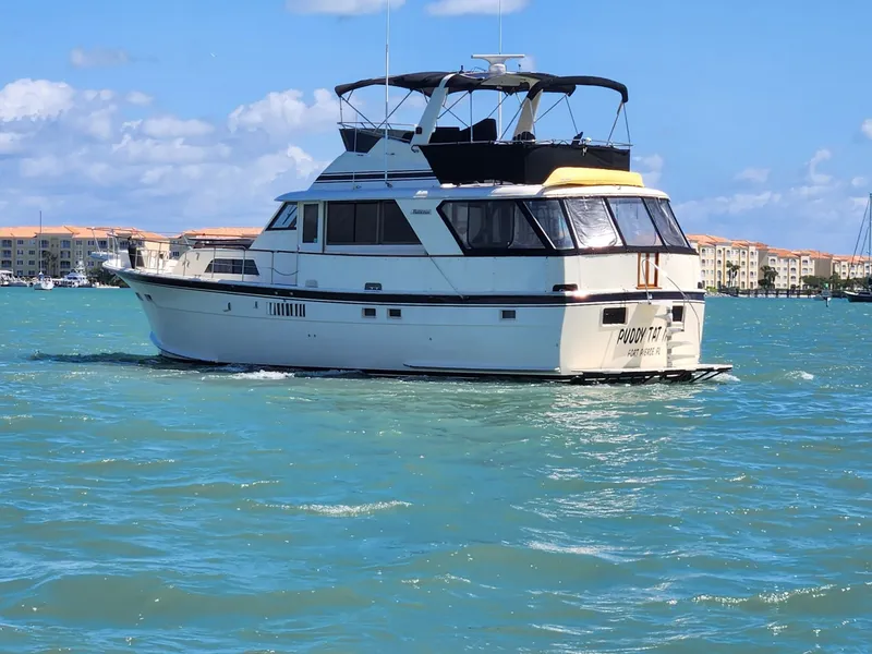 Slide: The Image of Hatteras 53 Motor Yacht 1978 - 4