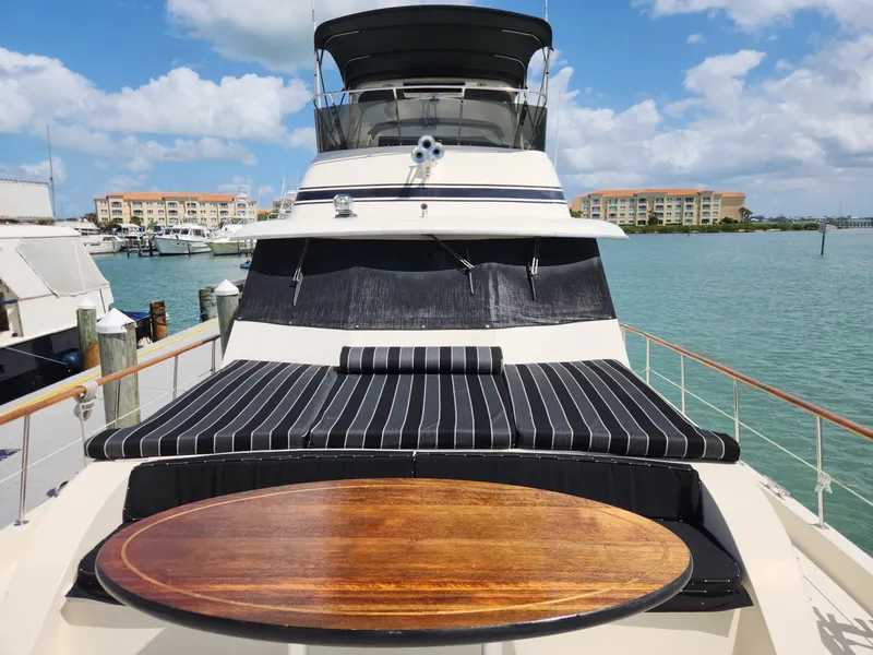 Slide: The Image of Hatteras 53 Motor Yacht 1978 - 55