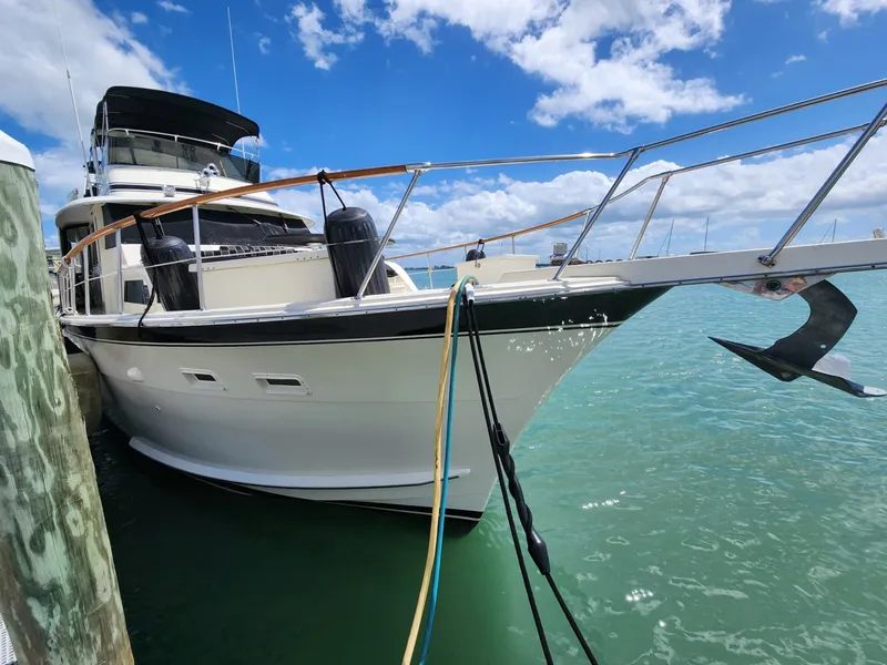 Slide: The Image of Hatteras 53 Motor Yacht 1978 - 66