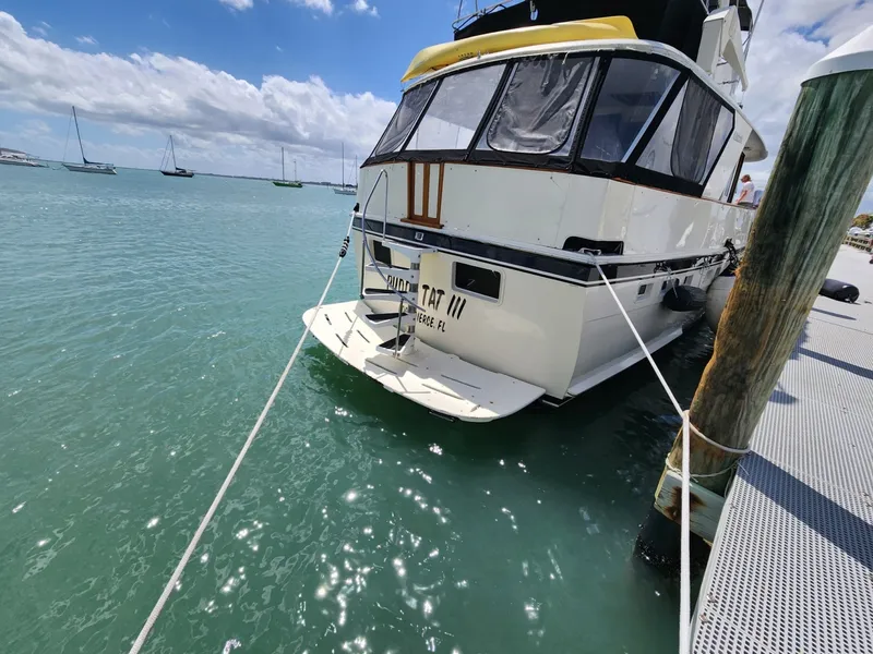Slide: The Image of Hatteras 53 Motor Yacht 1978 - 68