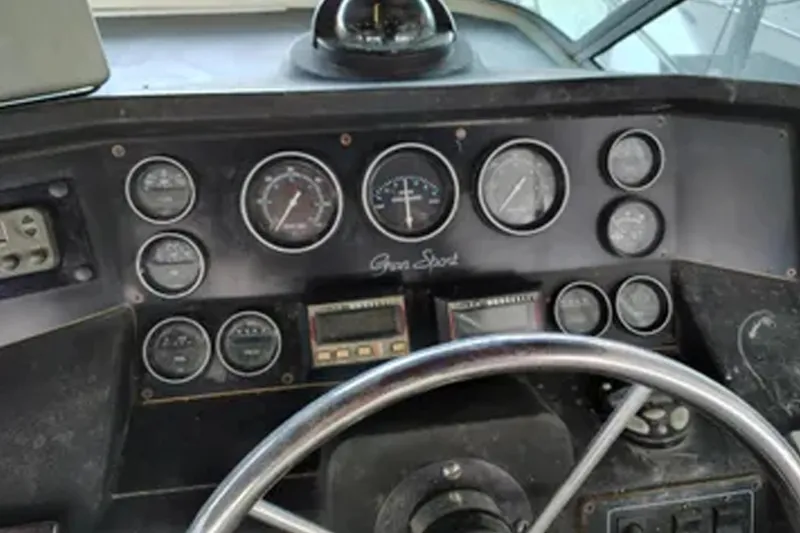 Slide: The Image of Wellcraft Gran Sport 3400 1989 - 23