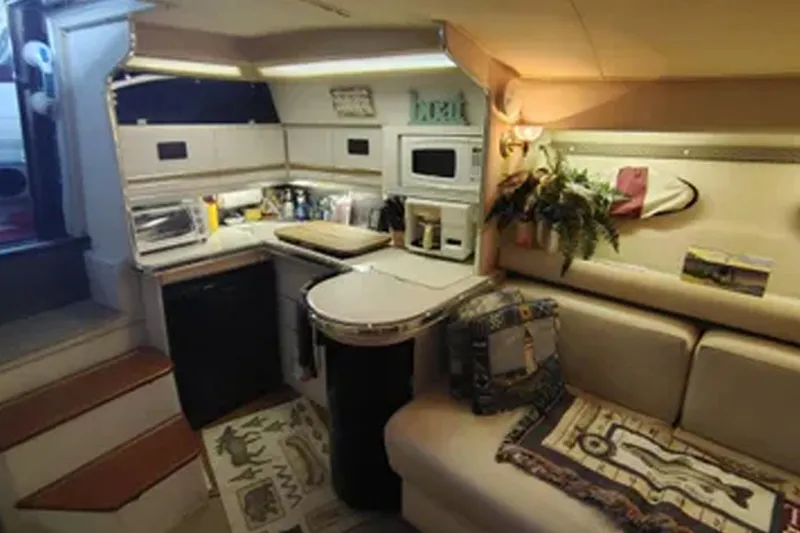 Slide: The Image of Wellcraft Gran Sport 3400 1989 - 25