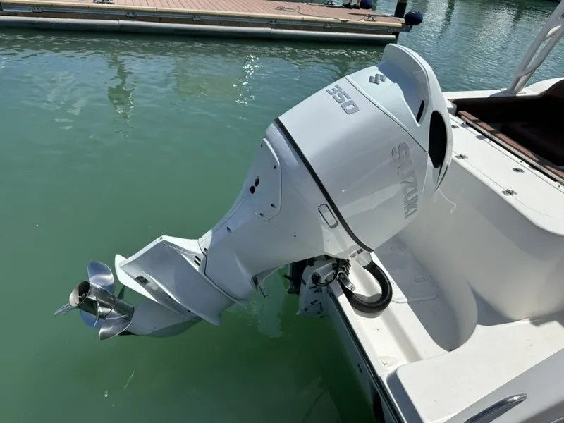 Slide: The Image of Century 24 Resorter 2019 - 38