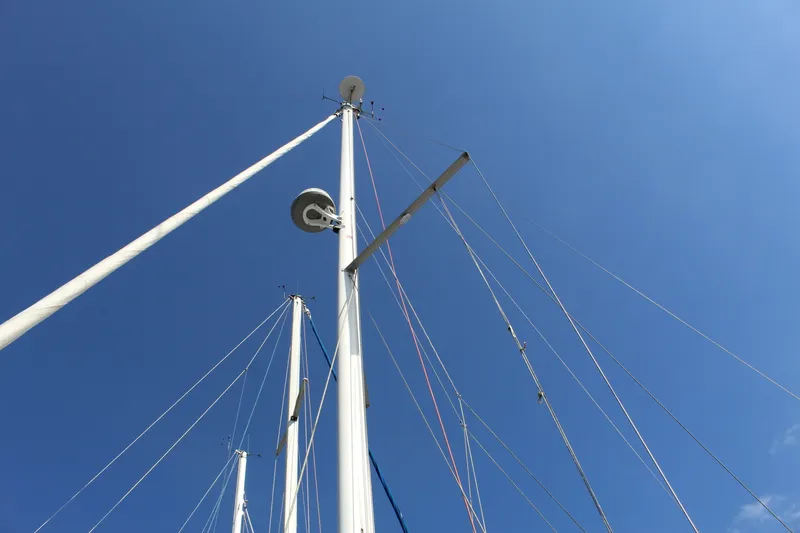 Slide: The Image of Beneteau 323 2007 - 18
