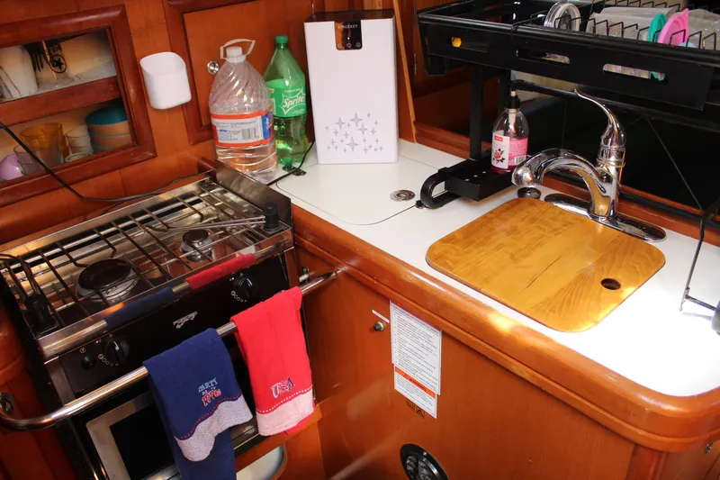 Slide: The Image of Beneteau 323 2007 - 29