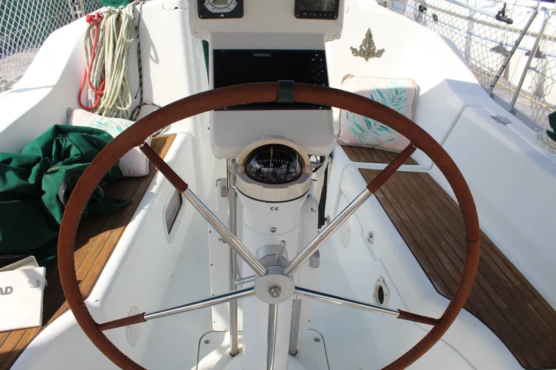 Slide: The Image of Beneteau 323 2007 - 7