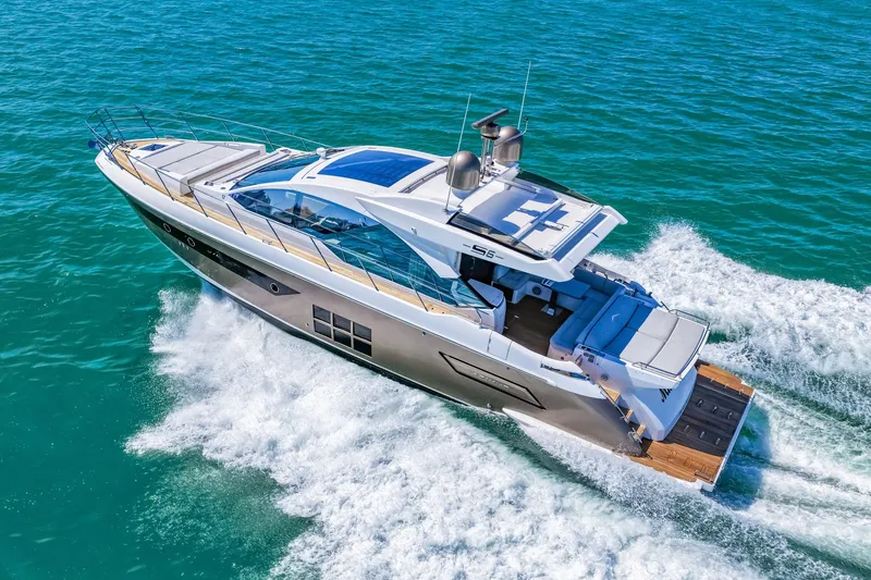 Slide: The Image of Azimut S6 2020 - 53