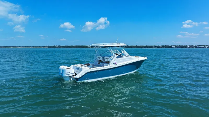 Slide: The Image of Edgewater 280CX 2018 - 12