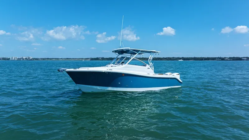 Slide: The Image of Edgewater 280CX 2018 - 9