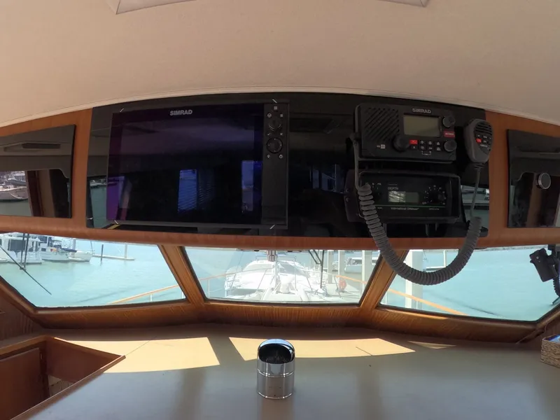 Slide: The Image of Hatteras Motor Yacht 1987 - 3