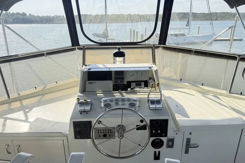 Slide: The Image of Hatteras Motor Yacht 1987 - 78
