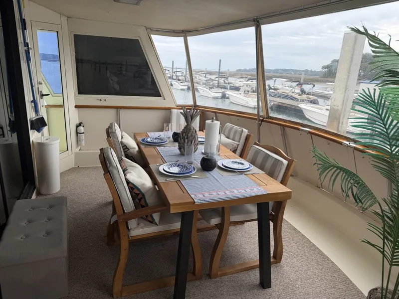 Slide: The Image of Hatteras Motor Yacht 1987 - 80