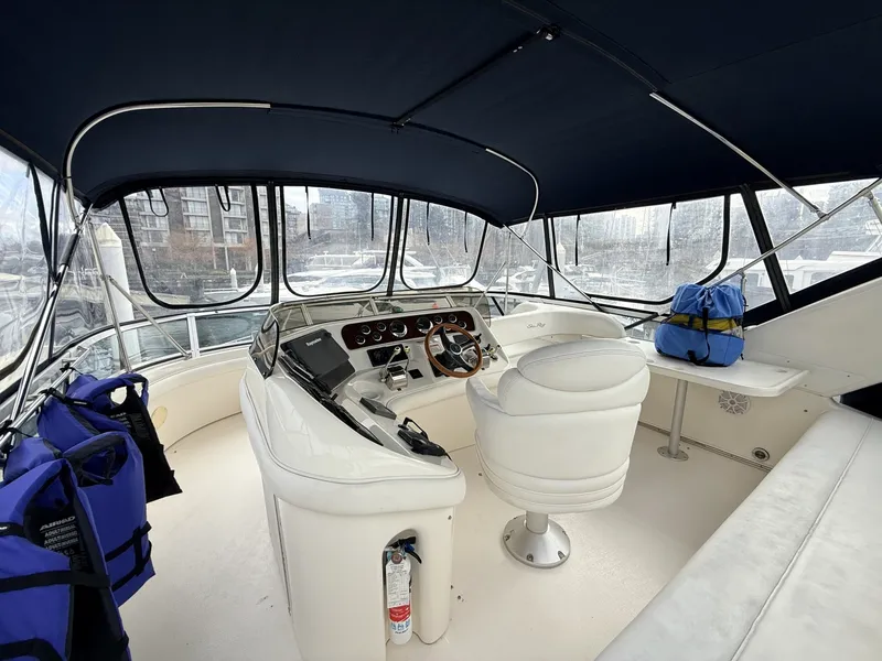 Slide: The Image of Sea Ray 450 Express Bridge 2003 - 11