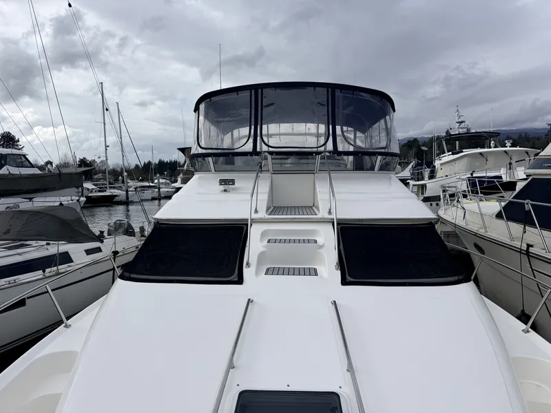 Slide: The Image of Sea Ray 450 Express Bridge 2003 - 33