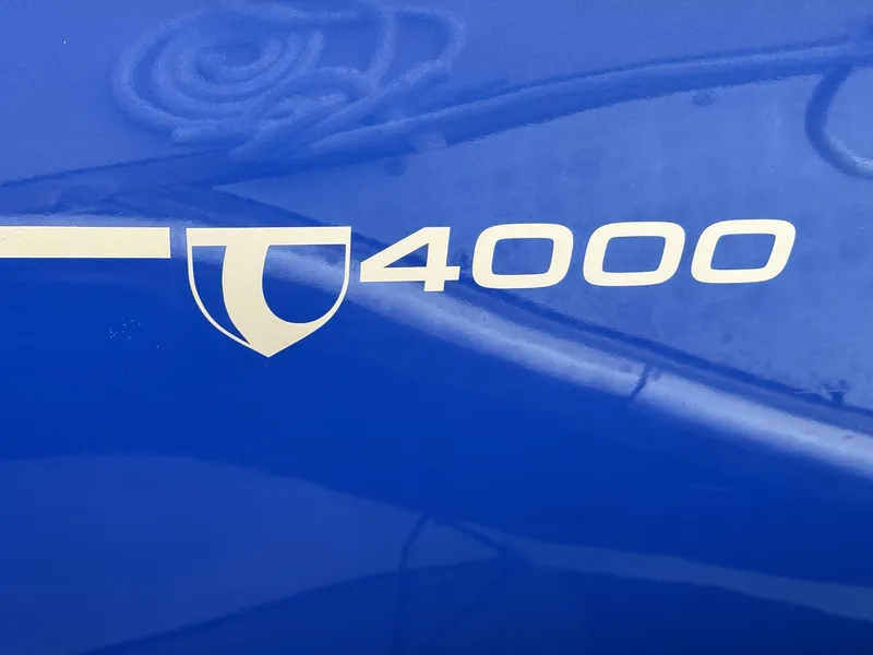 Slide: The Image of Tartan 4000 2016 - 8
