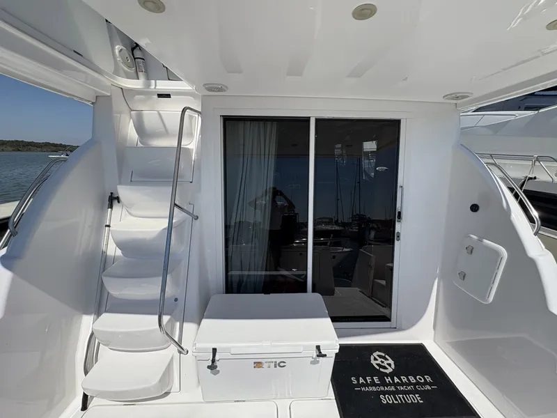 Slide: The Image of Meridian 411 Sedan 2005 - 10