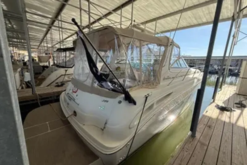 Slide: The Image of Sea Ray Sundancer 2001 - 4