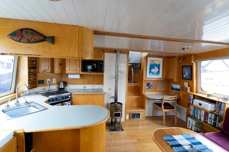 Slide: The Image of Custom Steel Trawler 43 1997 - 16