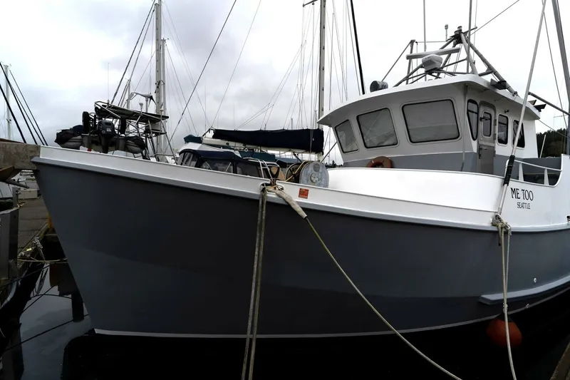 Slide: The Image of Custom Steel Trawler 43 1997 - 3