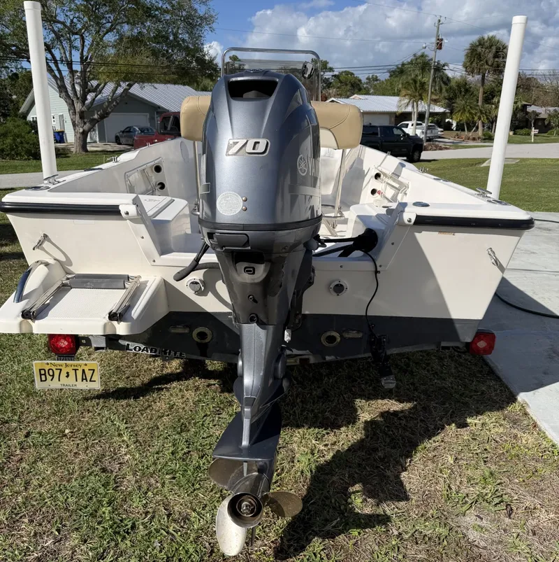 Slide: The Image of Key West 1720 Sportsman 2014 - 17