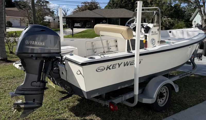 Slide: The Image of Key West 1720 Sportsman 2014 - 18