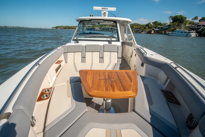 Slide: The Image of Boston Whaler 380 Realm 2024 - 21