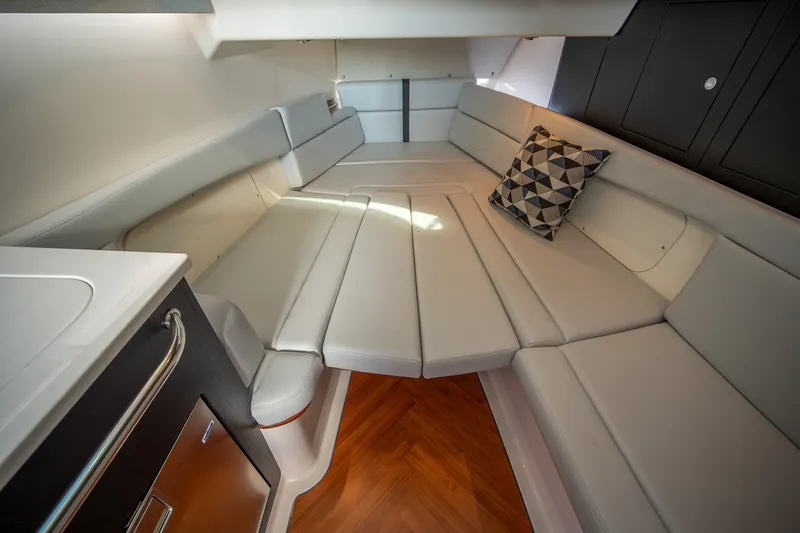 Slide: The Image of Boston Whaler 380 Realm 2024 - 49