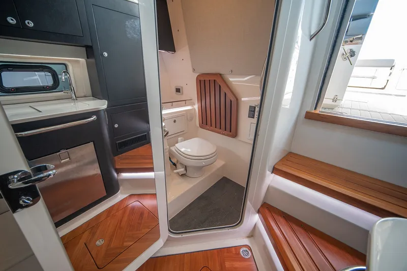 Slide: The Image of Boston Whaler 380 Realm 2024 - 50