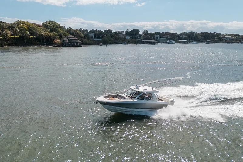 Slide: The Image of Boston Whaler 380 Realm 2024 - 9