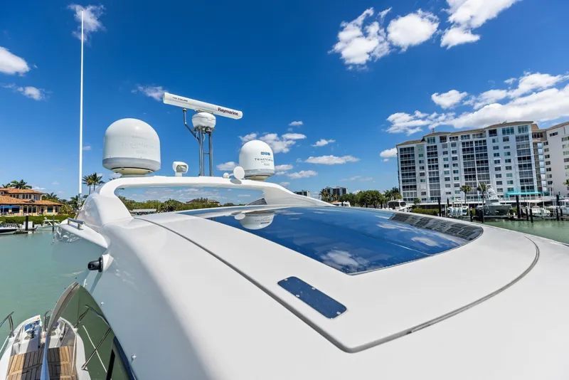 Slide: The Image of Azimut 55S 2015 - 21