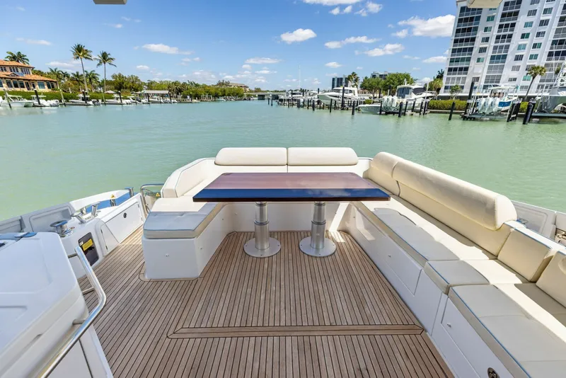 Slide: The Image of Azimut 55S 2015 - 26