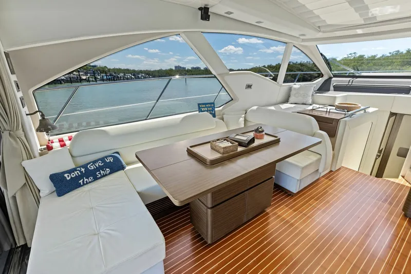 Slide: The Image of Azimut 55S 2015 - 41