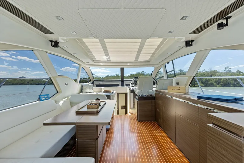 Slide: The Image of Azimut 55S 2015 - 45