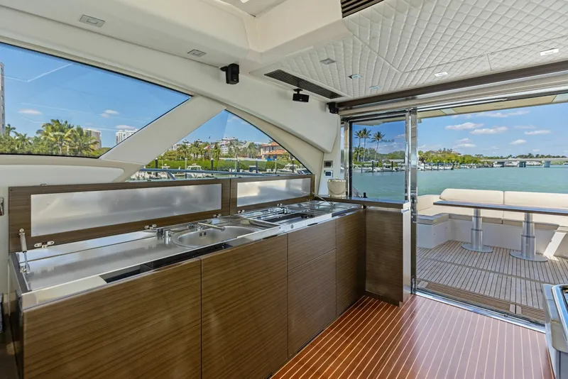 Slide: The Image of Azimut 55S 2015 - 46