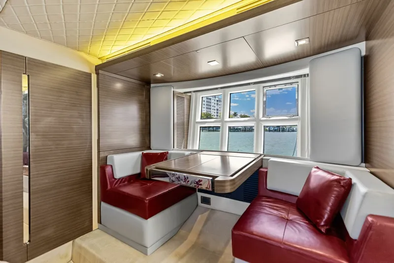 Slide: The Image of Azimut 55S 2015 - 57