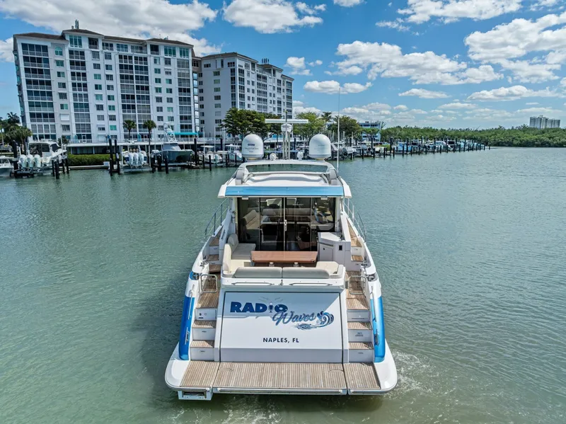 Slide: The Image of Azimut 55S 2015 - 9
