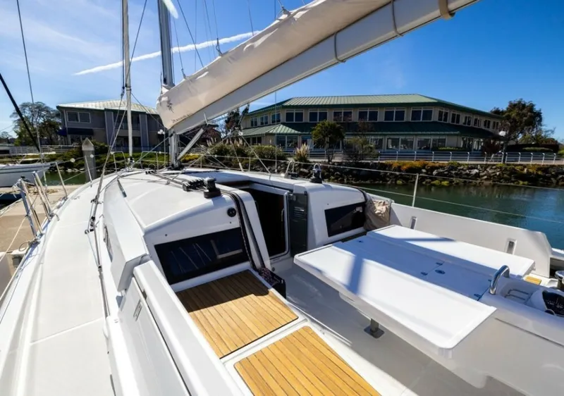 Slide: The Image of Jeanneau Sun Odyssey 440 2018 - 29