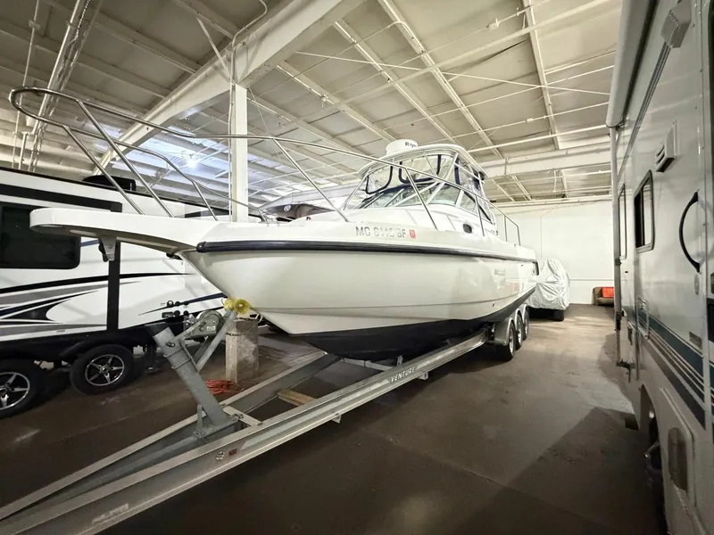 The Image of Boston Whaler 26 Conquest 2001 - 0