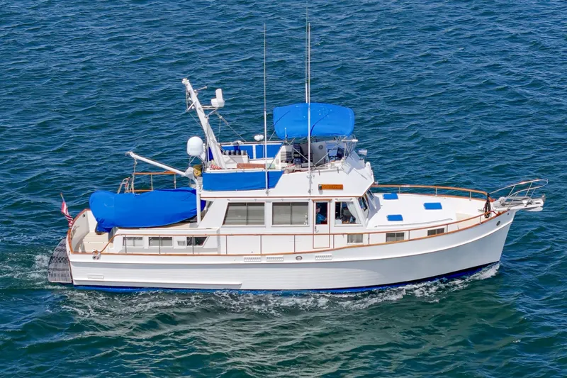 Slide: The Image of Grand Banks 47 motoryacht 1987 - 3