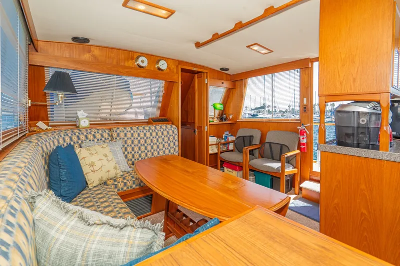 Slide: The Image of Grand Banks 47 motoryacht 1987 - 54
