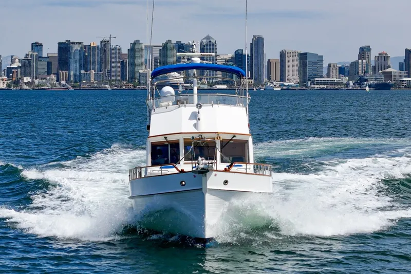 Slide: The Image of Grand Banks 47 motoryacht 1987 - 8